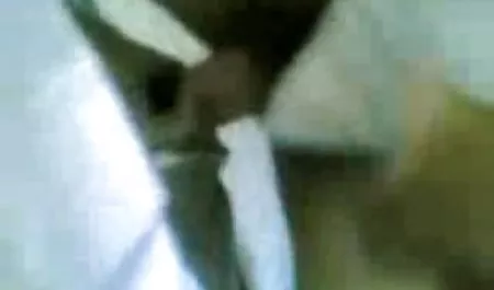 பார்த்து ஒருவரின் செக்ஸ் matorkama அறையில்