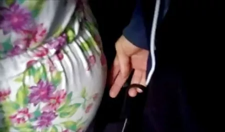 பொன்னிற, குண்டாகவும் பட் பிளக் செக்ஸ் முதிர்ந்த செவிலியர் கேமரா
