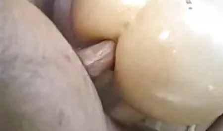 Plumper ஆபாச பிரிவுகள் முதிர்ந்த அம்மாக்கள் செக்ஸ் குளிர்காலத்தில் பரவுகிறது, கால்கள் மெஷின் முதிர்ந்த பிரஞ்சு